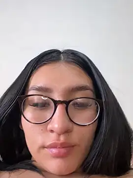 Sexyedith09 naked strip on cam for live sex video chat