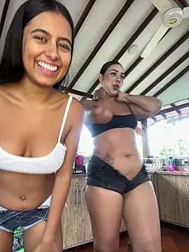 SAMY_AND_ARI naked strip on cam for live sex video chat