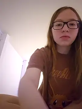 Freaky-Doll naked strip on cam for live sex video chat