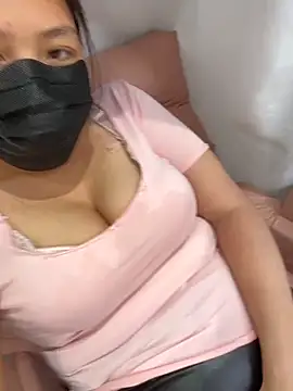 qwe522522 naked strip on cam for live sex video chat