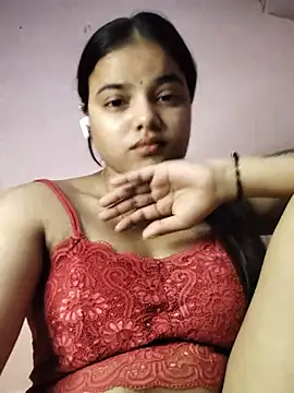 Queen_111 naked strip on cam for live sex video chat