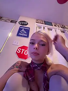 Terribletabby naked strip on cam for live sex video chat