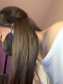 Be_Miuu naked strip on cam for live sex video chat
