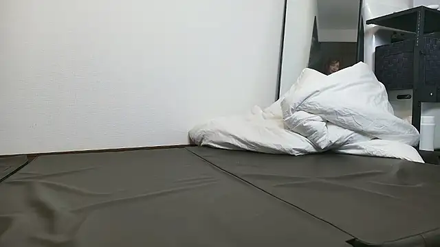 HaramaseMan naked strip on cam for live sex video chat