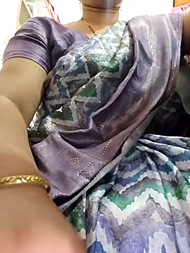indianhotwife639 naked strip on cam for live sex video chat