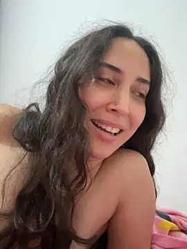 LatinDoll8 naked strip on cam for live sex video chat